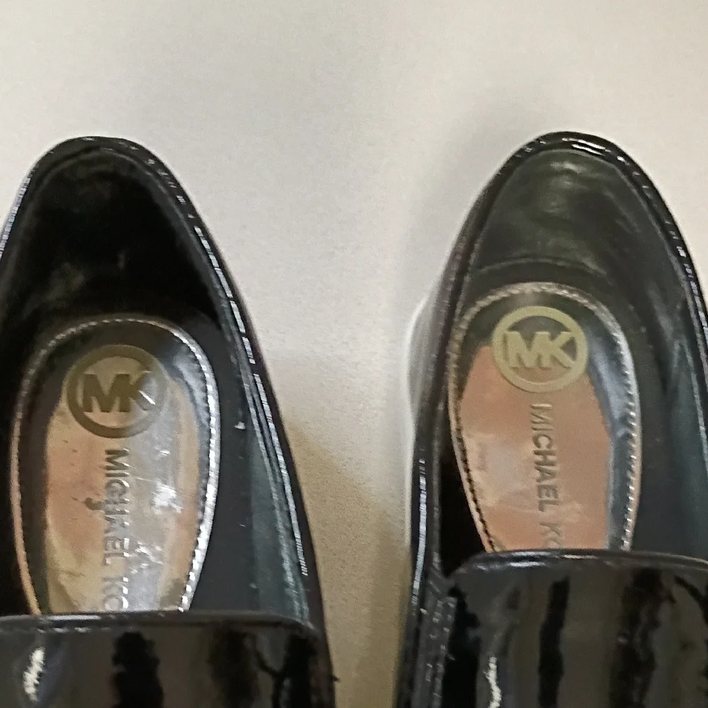 Michael Kors Kids Black Patent Dress Shoes - Picture 8 of 8